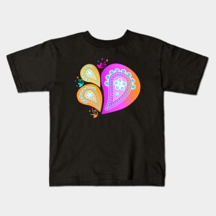 Pretty Cute Paisley Pattern with hearts and stars in orange, pink and blue Kids T-Shirt